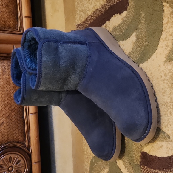 Ugg blue suede boots - Picture 2 of 11